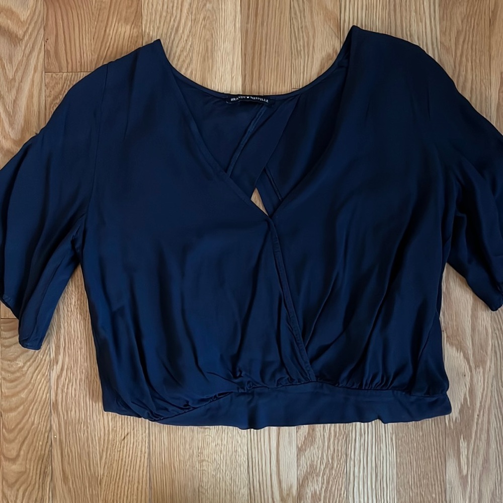 Open Back Cropped Brandy Melville Navy Tie Waist Top